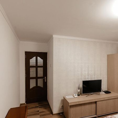 Luxury Radox Apartment Buzau City Center Ngoại thất bức ảnh
