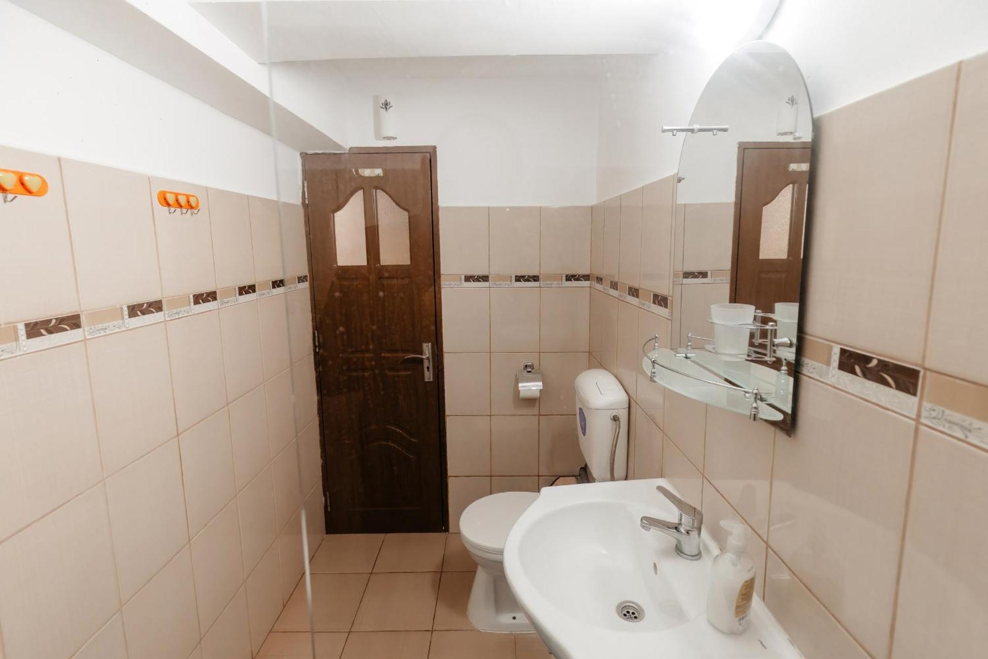 Luxury Radox Apartment Buzau City Center Ngoại thất bức ảnh